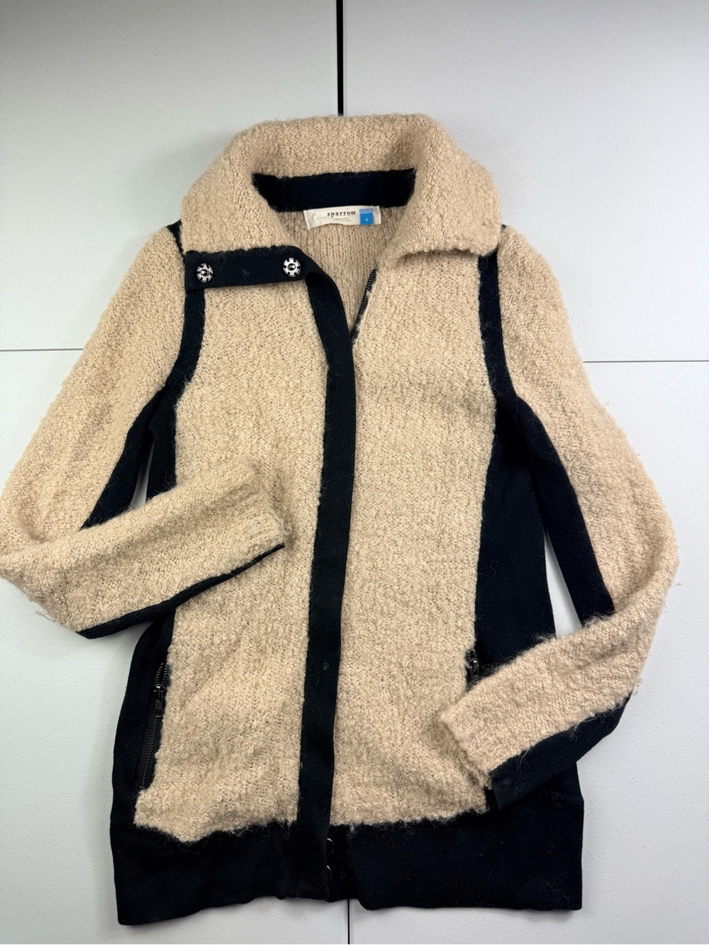 Sparrow Beige & Black Teddy Zip-Front Jacket